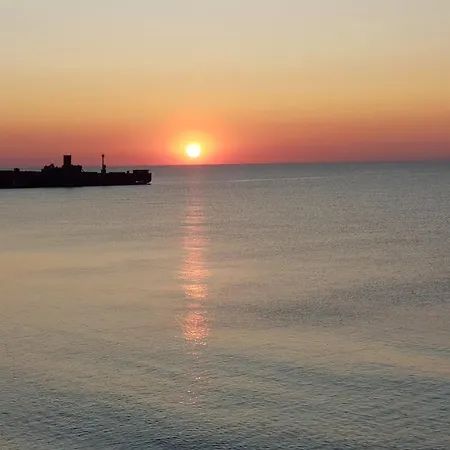 House Of Wax - Casa Ceara * Costinesti